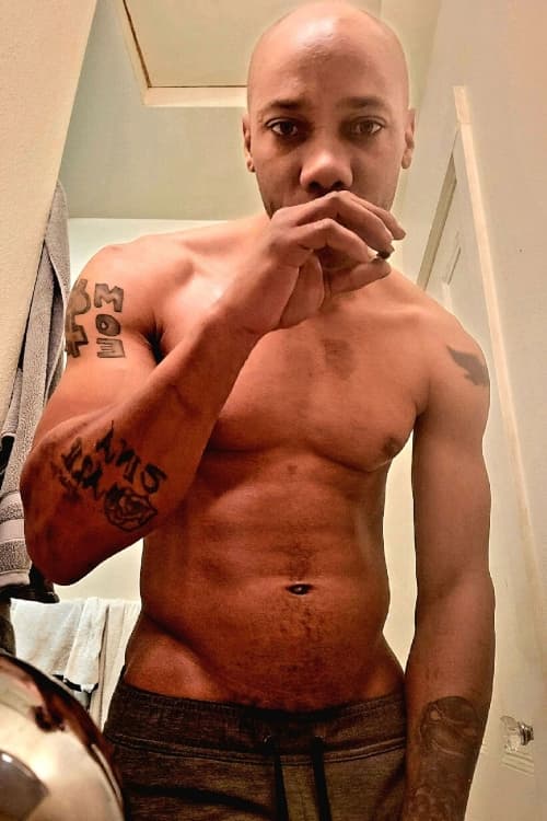 Escort Lew Rico - 888 Companions