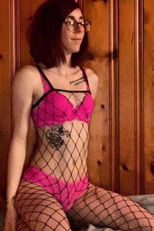 Escort Ella - 888 Companions