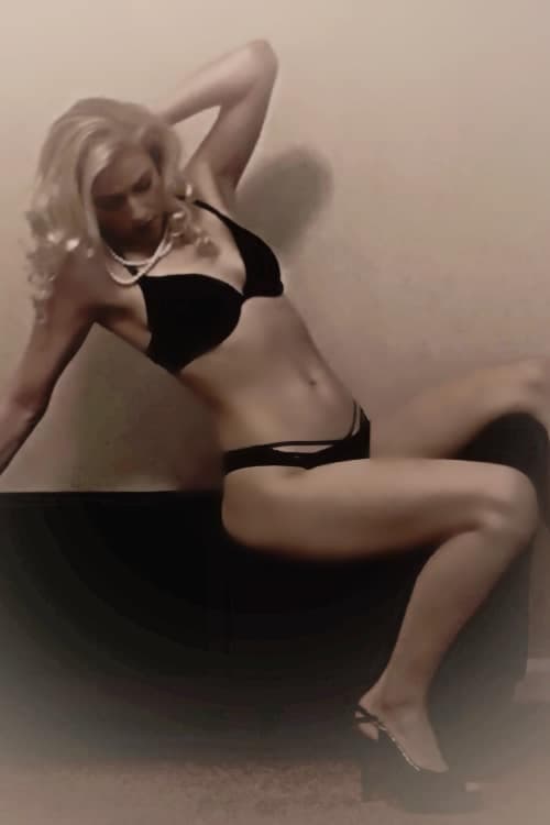 Escort Ashlie Nicole - 888 Companions