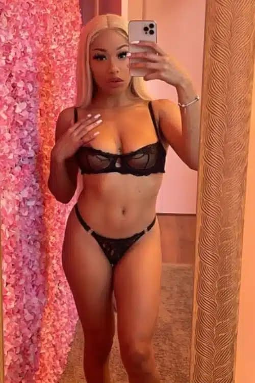 Escort Arianna Banks - 888 Companions